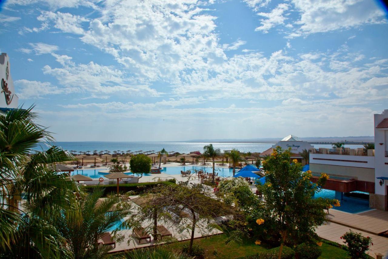 Lahami Bay Beach Resort Abū Ghuşūn Extérieur photo